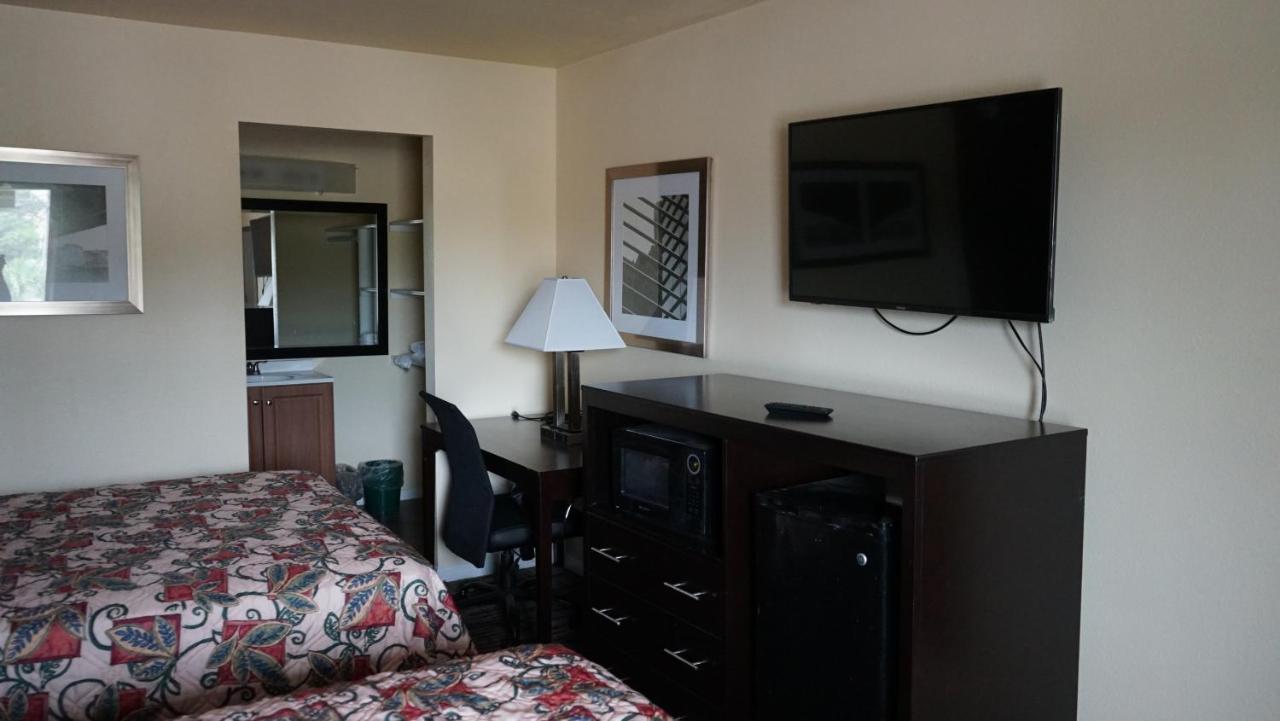 Village Motor Inn Austin Zewnętrze zdjęcie